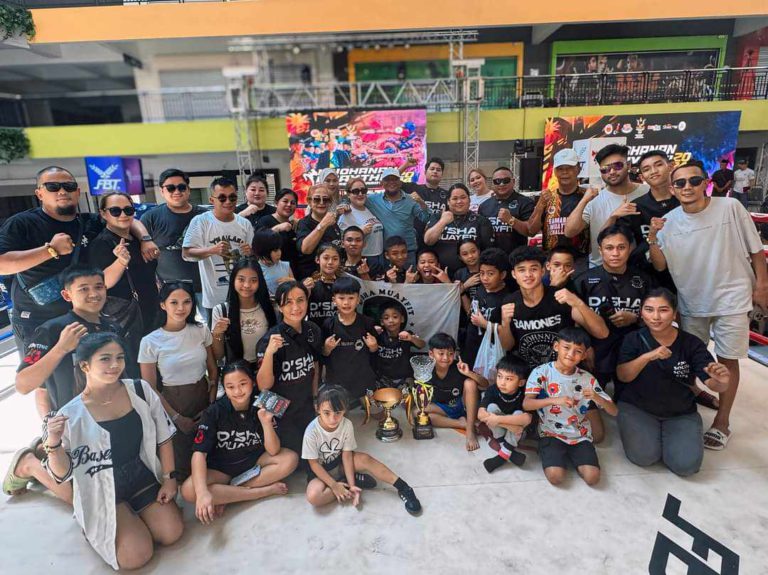 D’Sha Muayfit Tawau lakar sejarah muncul juara Kejohanan Muaythai Piala Premier Sarawak 2024