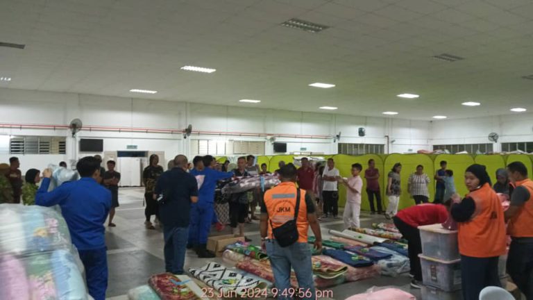 Banjir Membakut : Jumlah mangsa meningkat kepada 100 orang