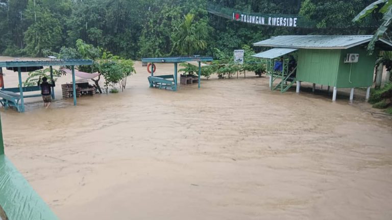 Banjir : Sebuah PPS dibuka di Penampang