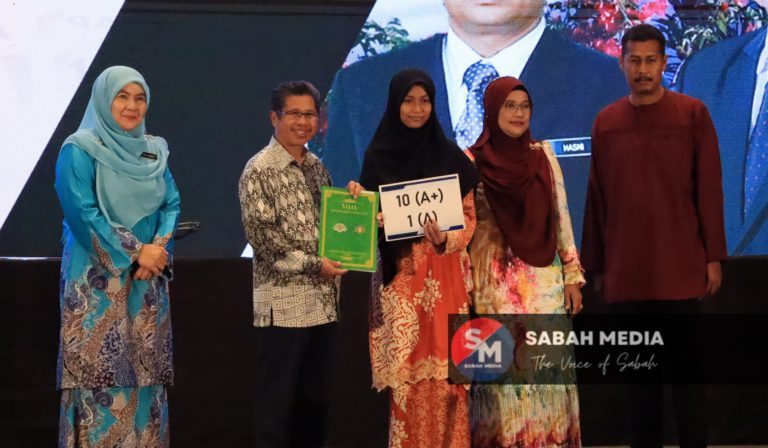 Sokongan ibu bapa, tenaga pengajar kunci utama kejayaan pelajar cemerlang SPM 2023