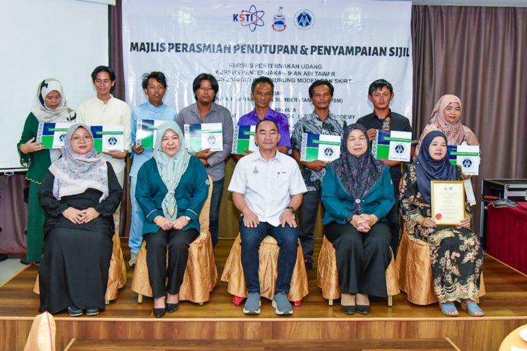 40 peserta sertai beberapa kursus tajaan JPSM di DUN Lumadan