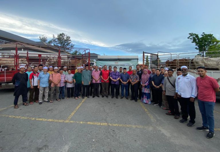 Demonstrasi tindakan tidak matang, guna saluran betul