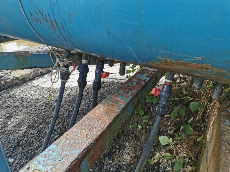 Bekalan air ke UMS stabil selepas operasi pemotongan paip haram dilaksanakan