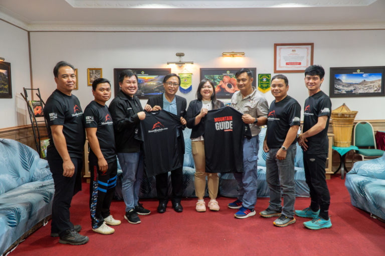 Pakaian seragam baharu perkukuh kualiti malim gunung Tapak Warisan Dunia & KUGGp