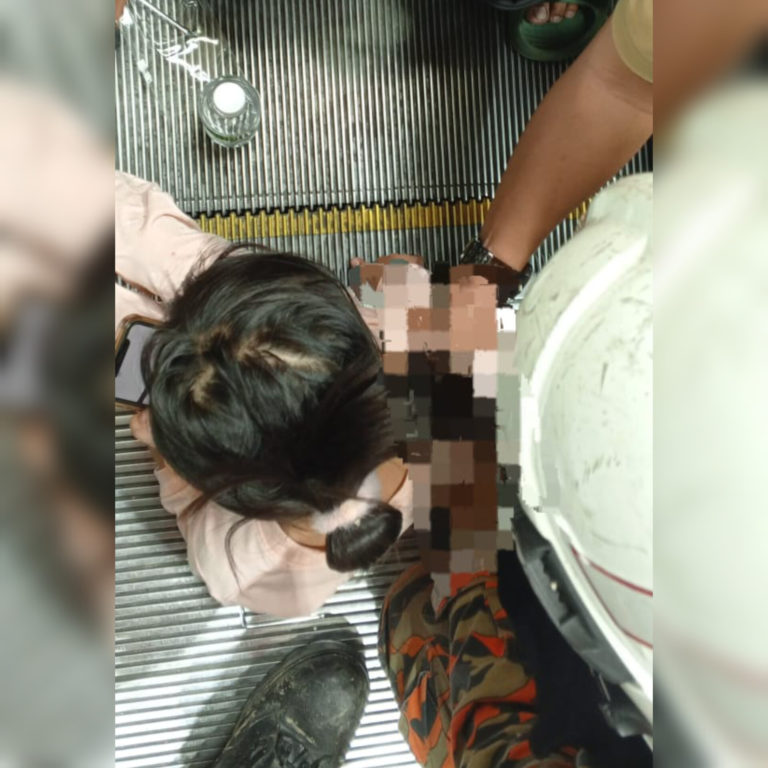 Bomba selamatkan kanak-kanak perempuan tersepit tangan di eskalator