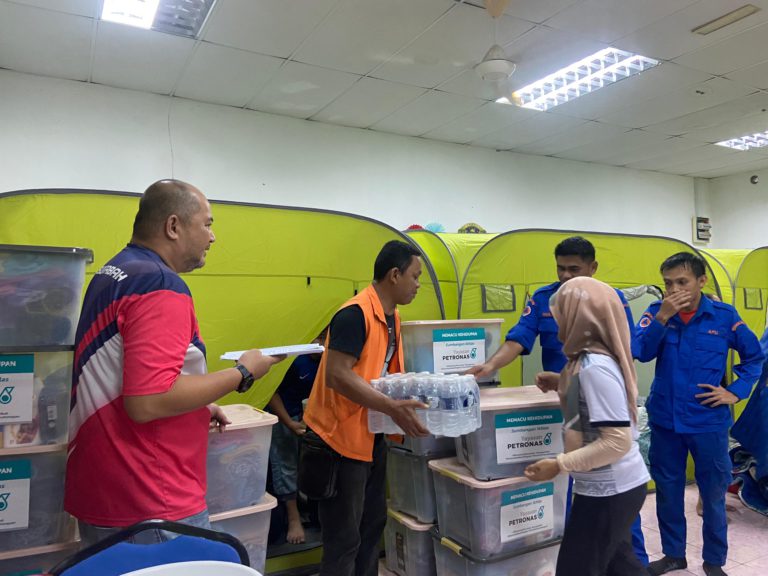 271 mangsa kebakaran, banjir berlindung di 2 PPS