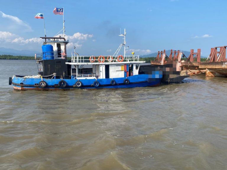 Maritim Malaysia tahan bot lakukan aktiviti pemindahan minyak tanpa kebenaran