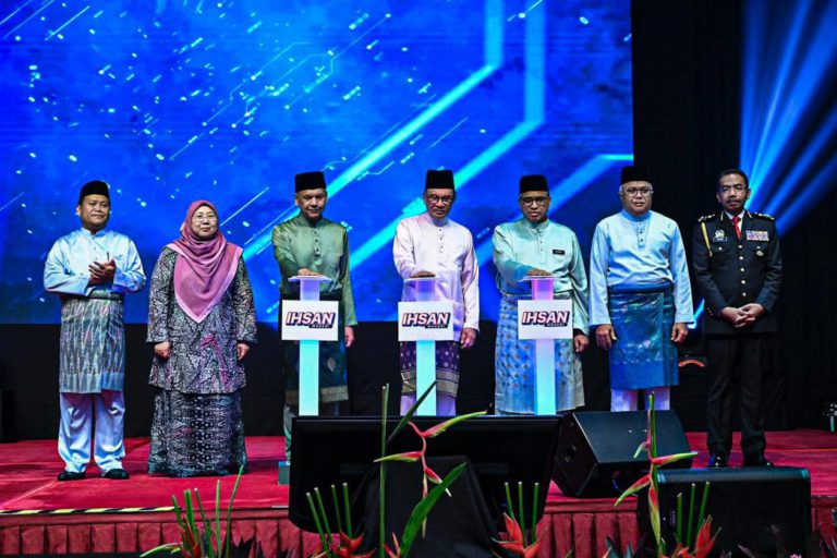 Armizan minta PM tambah pegawai penyiasat MyCC untuk banteras kartel