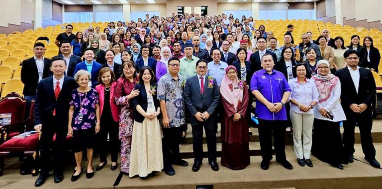 Ahli Farmasi main peranan pastikan keselamatan, integriti ubat patuhi piawaian