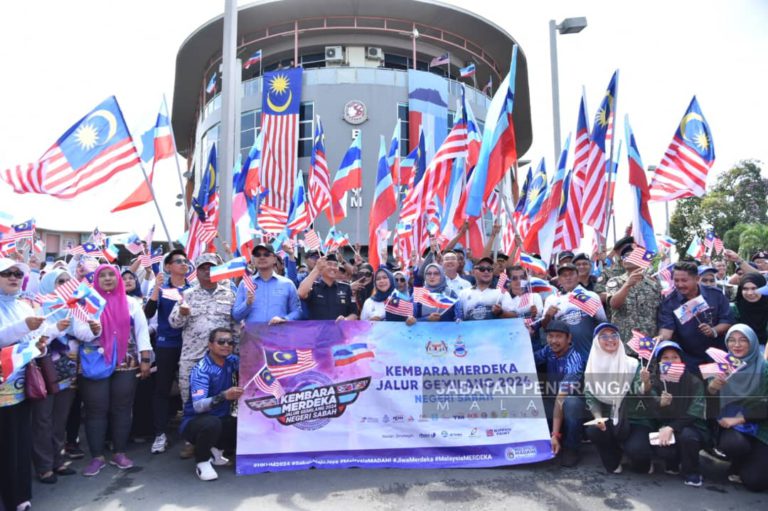 Lebih 2,000 masyarakat meriahkan sambutan Hari Kebangsaan, Hari Sabah di Lahad Datu