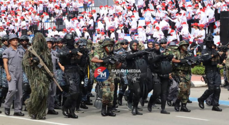 Lebih 50,000 banjiri Jalan Tun Fuad Stephens raikan Hari Kebangsaan, Hari Sabah 2024