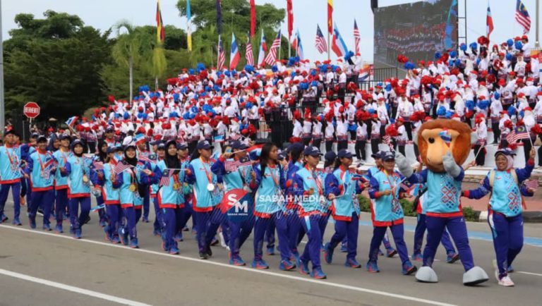 Wira SUKMA Sabah semangat sertai perarakan Hari Kebangsaan, Hari Sabah