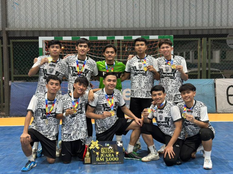 Boys United juarai Kejohanan Futsal Terbuka Wakaf