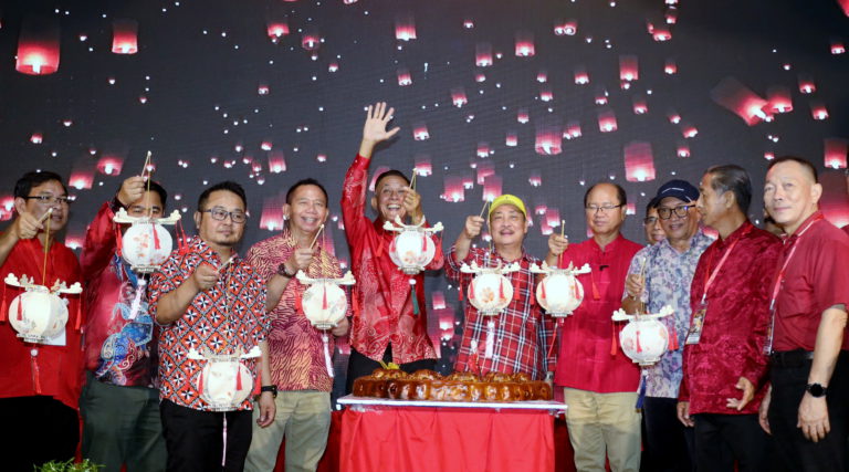 Kepelbagaian budaya harus diraikan  bersama