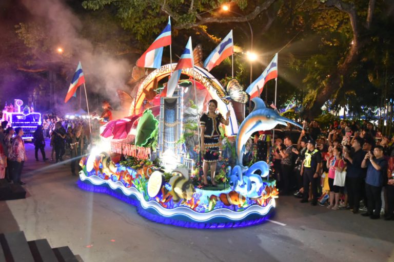 Kereta Berhias kembali memeriahkan laluan sekitar Bandaraya Kota Kinabalu