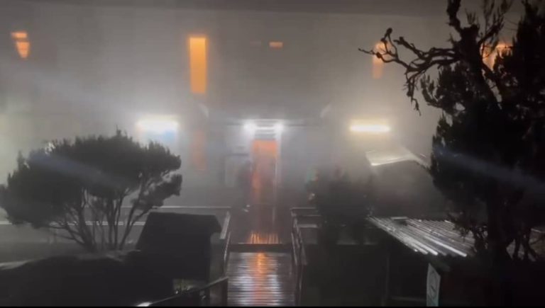 Pendakian ke puncak Gunung Kinabalu ditutup awal pagi tadi