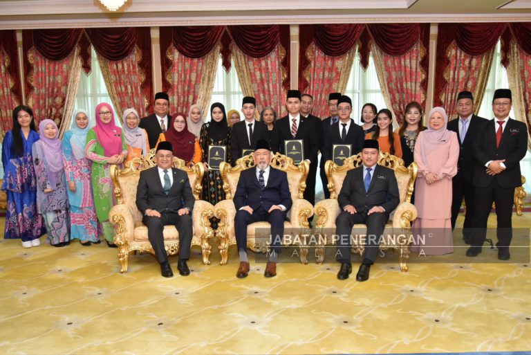 Kerajaan Sabah sasar 10,000 pelajar terima biasiswa