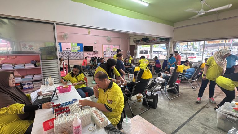 137 beg darah berjaya dikutip menerusi program cakna sihat,  derma  darah