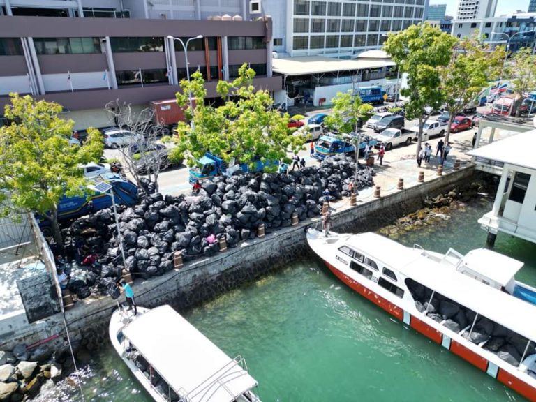 66 tan sampah berjaya dilupuskan di Pulau Gaya, Pulau Sepanggar