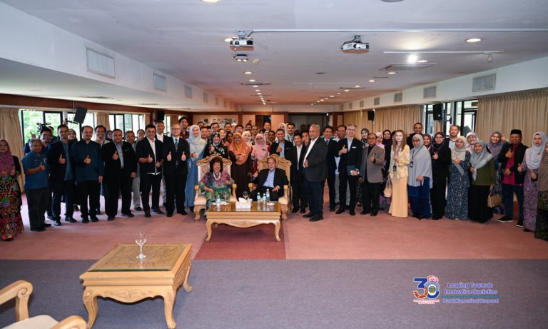 Kurikulum universiti perlu sentiasa berubah bagi lahir graduan berkualiti