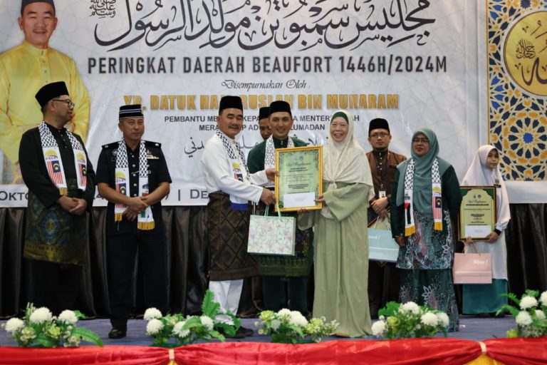 Azizah diumum Tokoh Maulidur Rasul daerah Beaufort