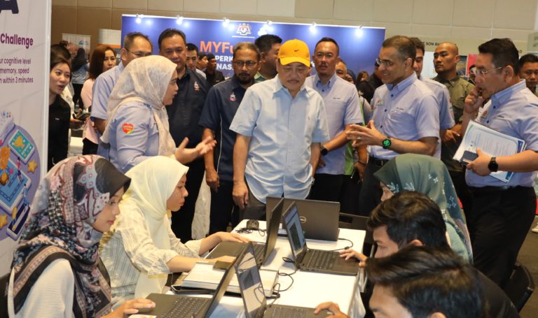 Sabah catat 7,448 penempatan pekerjaan