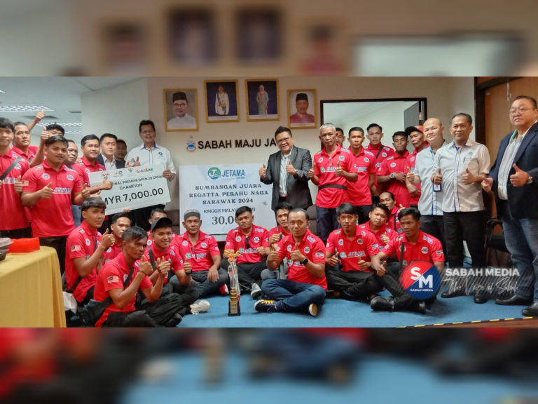Jetama serah hadiah RM30,000 kepada juara Pasukan Perahu Naga Jetama Entulon Family Tuaran