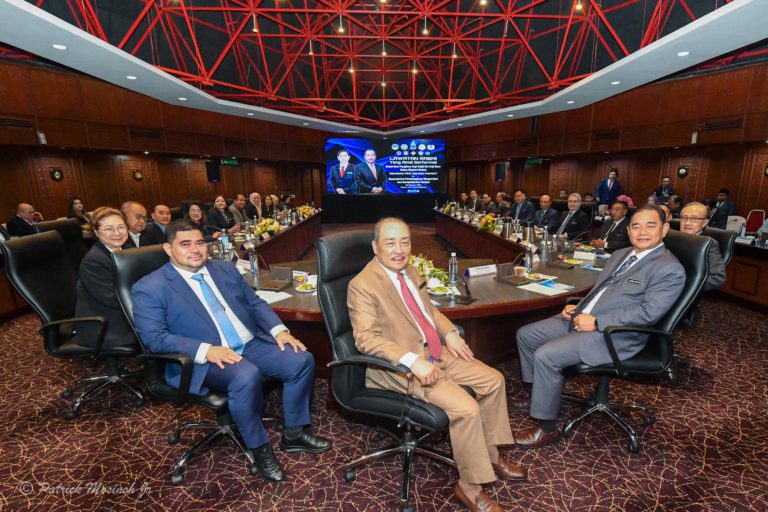 Projek pembangunan Persekutuan mesti dilaksanakan dengan pantas