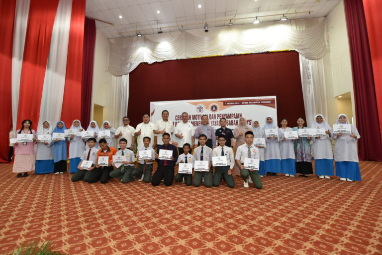 157 pelajar sekolah menengah terima BMYS