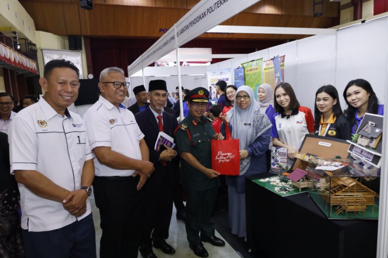 Karnival Pendidikan Kerjaya usaha terbaik dekati pelajar lepasan menengah
