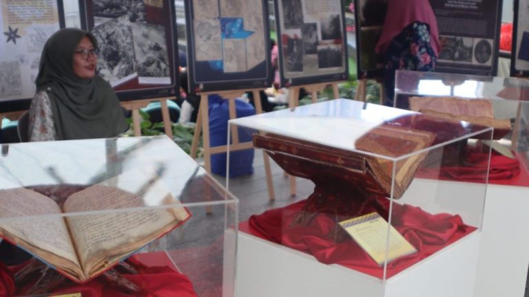 Bersatu Membina Budaya Membaca untuk Kemajuan Bangsa