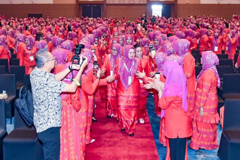 Kerajaan negeri pimpinan Hajiji adalah menyeluruh, perkasa wanita, ekonomi & pendidikan