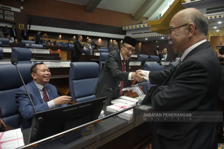 Belanjawan Sabah 2025 : Bantuan khas RM300 kepada golongan miskin selama setahun