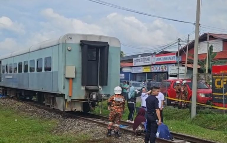 Ibu maut, anak parah dirempuh keretapi semasa lintas landasan