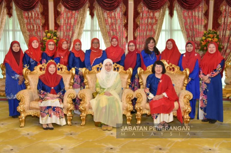 PPS hasrat perkasa wanita muda sebagai pelapis dalam pembuat keputusan