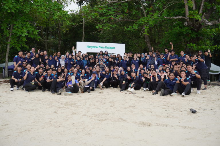 Lebih 600kg sampah dikutip sekitar Pantai ODEC UMS