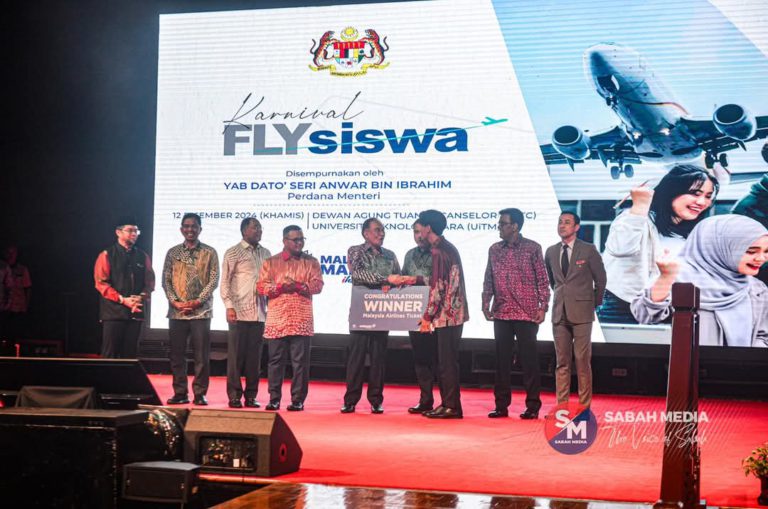 Bantuan subsidi FLYSiswa dinaikkan kepada RM400