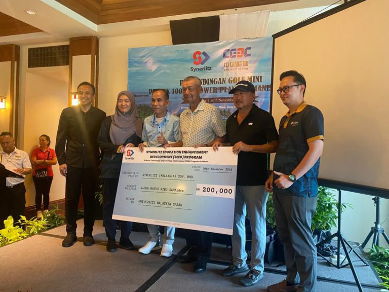 UMS terima sumbangan untuk projek kajian dan pembudayaan STEM