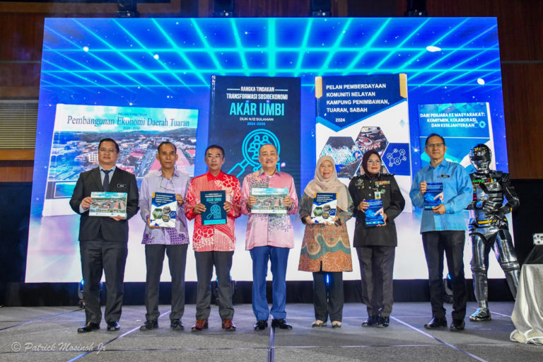 Aplikasi & Buku ReTrack dilancar untuk tangani isu sosial