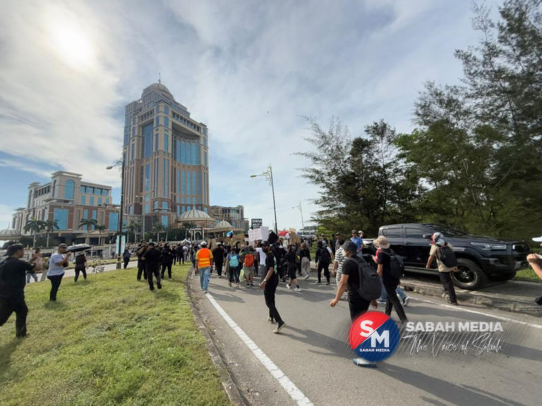 Perhimpunan Aman Gempur Rasuah Sabah Berlangsung Terkawal
