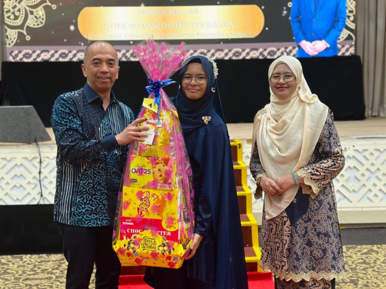 140 pelajar tahun 6 SK Mutiara diraikan