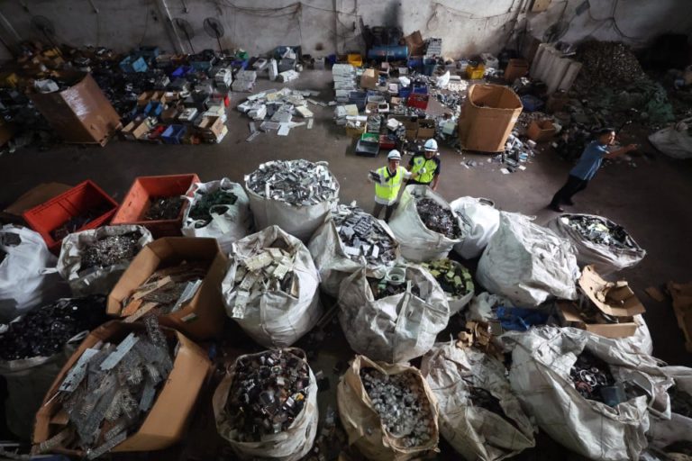 Keberdayaan Perlombongan Unsur Nadir Bumi di Malaysia: Antara Potensi dan Cabaran