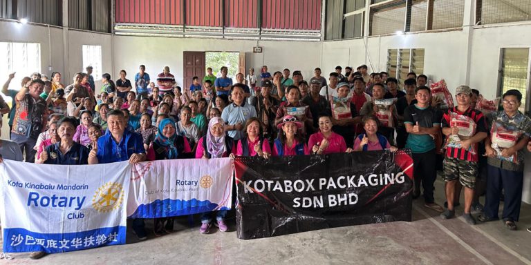 Komuniti prihatin bantu mangsa banjir di Pitas