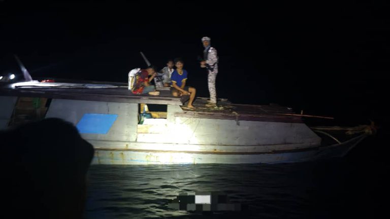 Tiga warga asing ditahan, cuba seludup barang kawalan ke Filipina