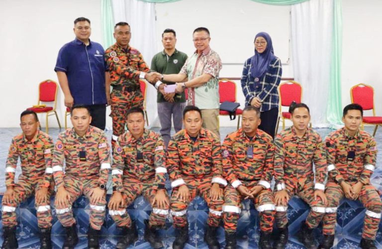 Kerajaan hargai petugas dari pelbagai agensi terlibat operasi bencana di Pitas – Harun