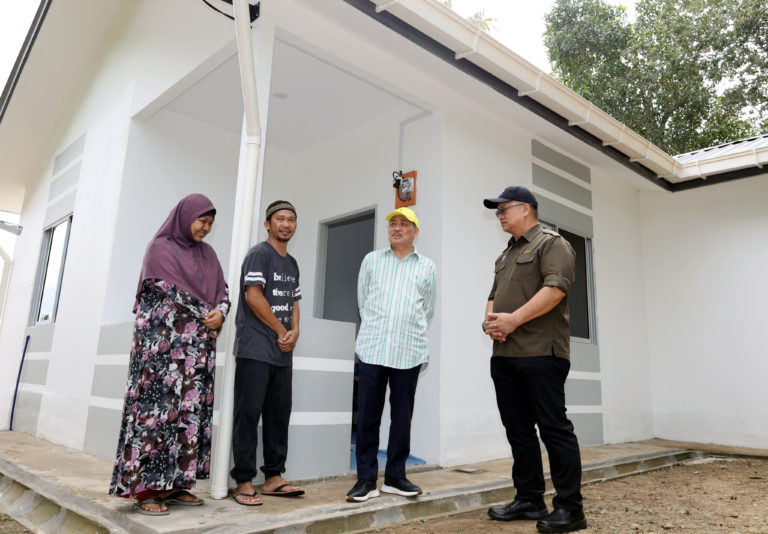 Pastikan projek pembangunan ikut jadual – Hajiji