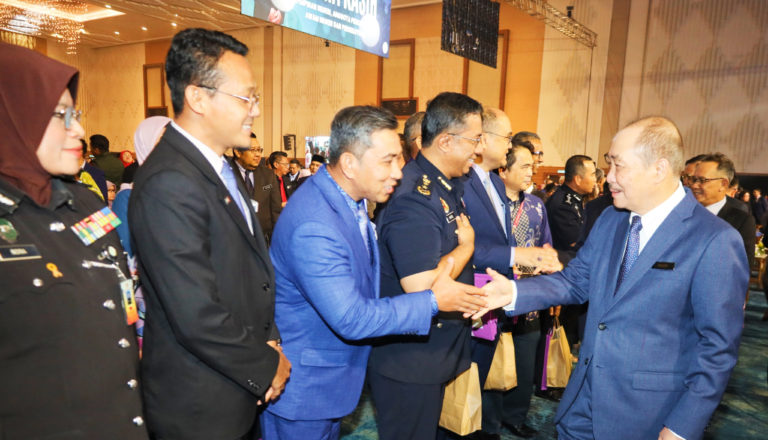 Kerjasama rapat pimpinan negeri, penjawat awam berjaya pulihkan ekonomi dan kesejahteraan rakyat