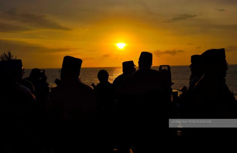 Tarikh lihat anak bulan Syawal pada 30 Mac 