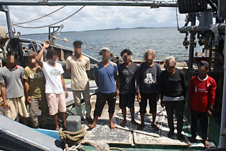 Maritim Malaysia tahan 11 individu, banteras aktiviti perikanan haram di perairan Sandakan