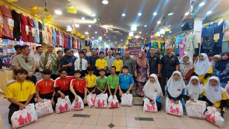 PIBG Maktab Sabah terus santuni pelajar kurang berkemampuan